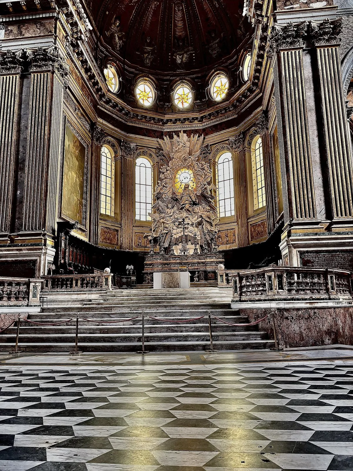 La cattedrale di Santa Maria Assunta, Duomo di Napoli